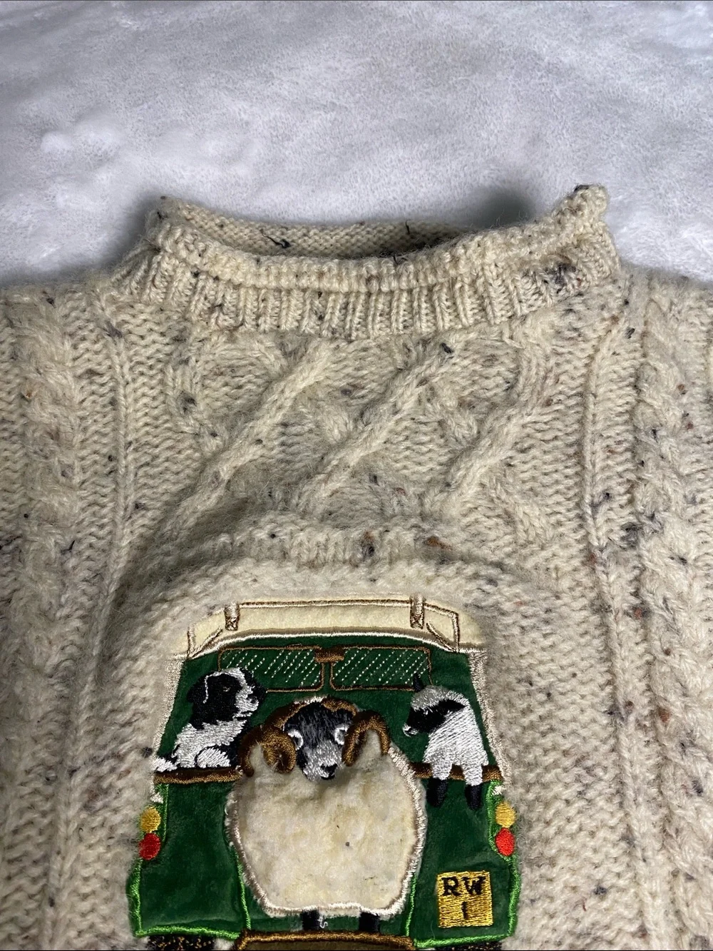Vintage Bracken Country  Cream  Wool Cable Knit Sweater